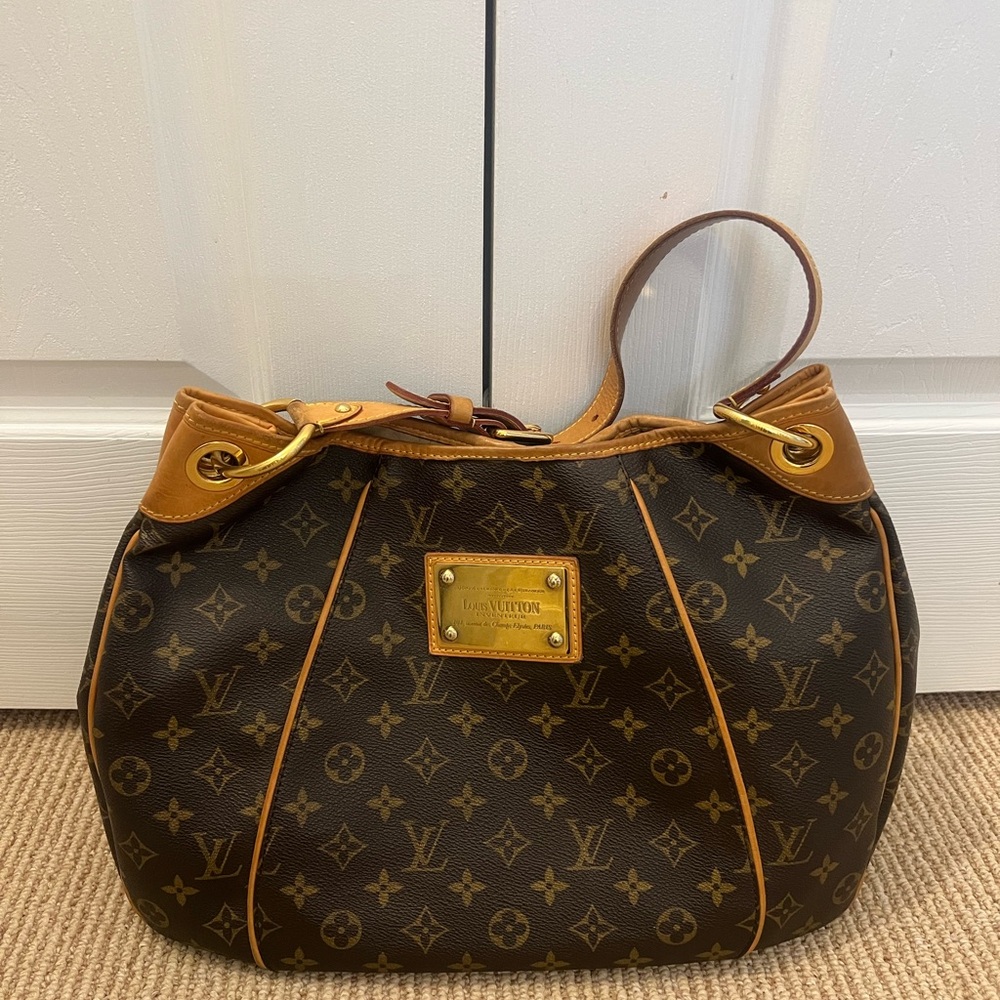 Louis Vuitton bag - Picture 16 of 16